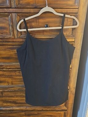 V For City Womens Plus Sz 4x  Tank Top. Black, Preowned! Bra Shelf
